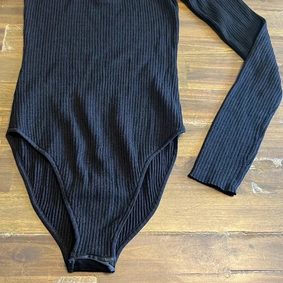 PARI DESAI TIFF SWEATER BODYSUIT BLACK RIBBED LONG SLEEVE O ZIPPER STRETCHY S - Picture 3 of 7